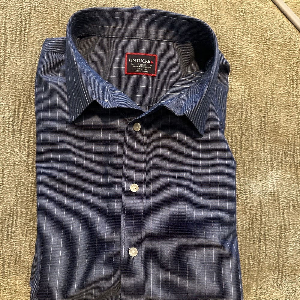 UNTUCKit Shirt